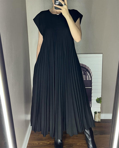 Angela - Pleated Maxi Dress